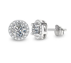 Brinco Cravejado de Zircônias Solitário – Elegância e Brilho Incomparável