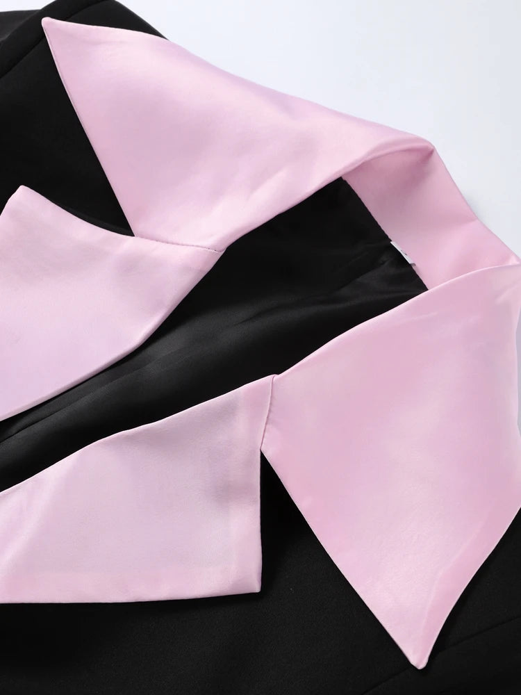 Conjunto Elegante – Blazer com Laço e Saia Mini A-Line