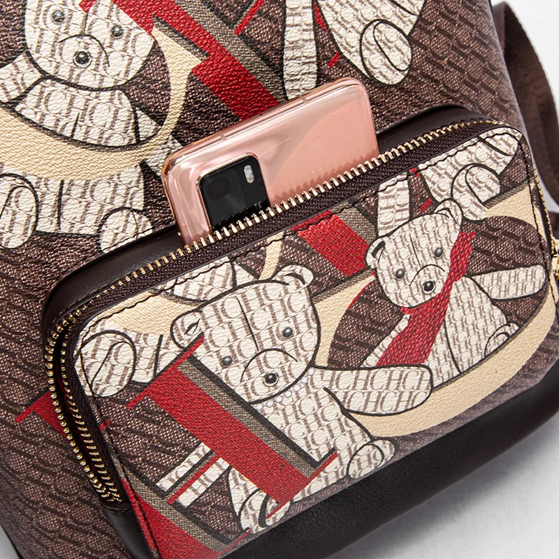 Mochila CHCh Feminina Premium com Design Exclusivo e Detalhe Artístico