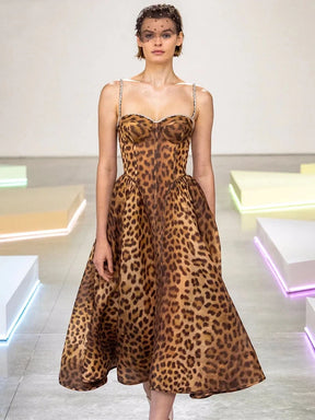 Vestido Longo Bodycon com Pedrarias e Alças Finas