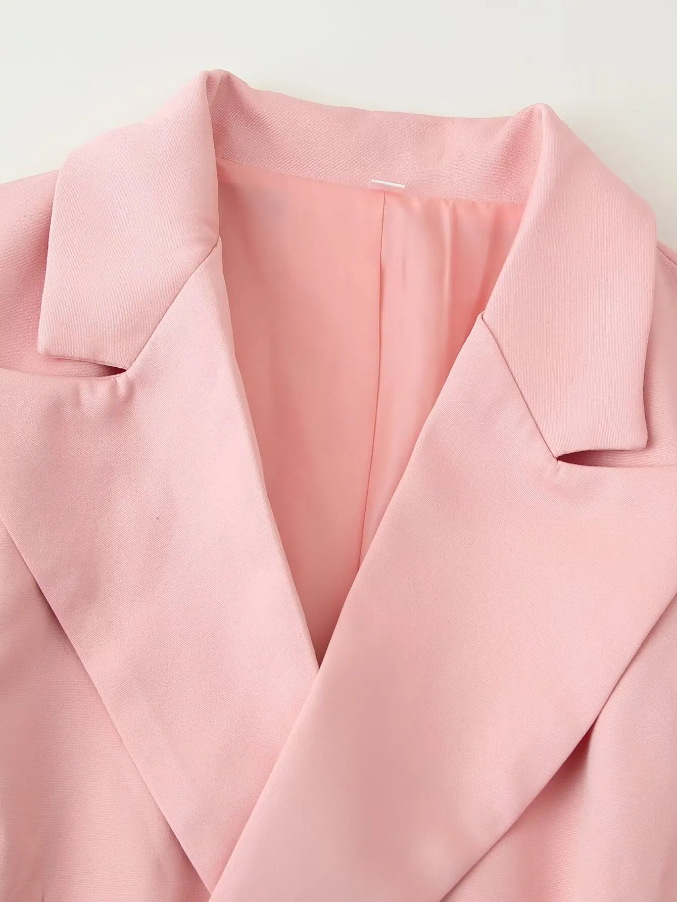 Conjunto Élise – Blazer Alfaiataria e Saia Plissada com Renda