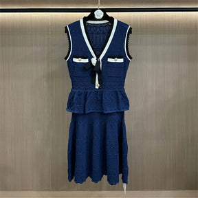 Vestido Míni de Alfaiataria Detalhe de Laço