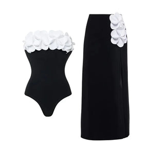 Conjunto de Biquíni Floral e Brilho Acetinado