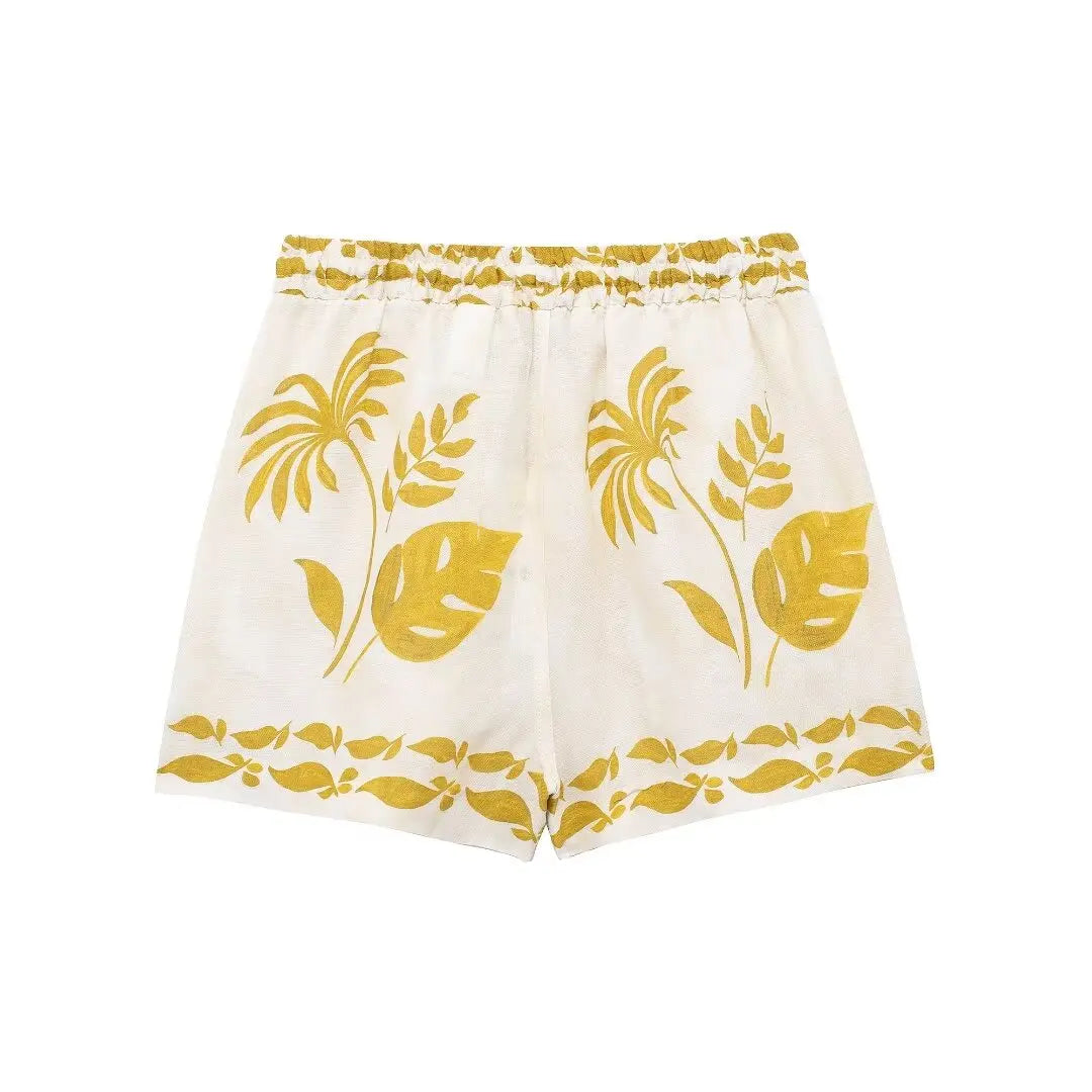 Conjunto Casual 2 Peças: Blusa Bege de Manga Longa com Gola Lapela + Shorts com Cintura Elástica e Faixa