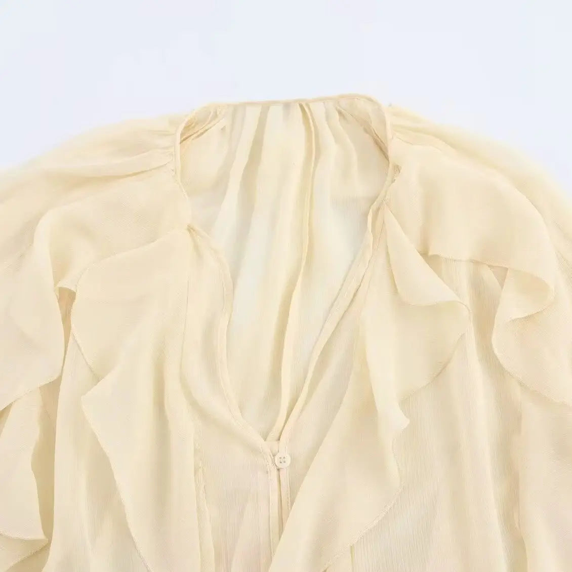 Blusa com Babados e Amarração – Leveza e Estilo para o Dia a Dia