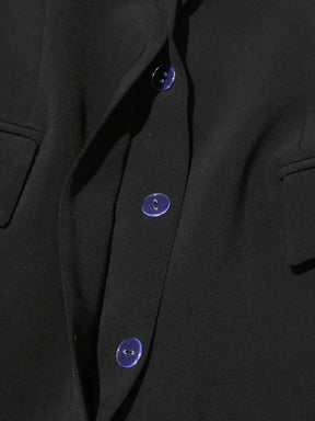 Trench Coat com Cinto – Design Elegante e Silhueta Acinturada