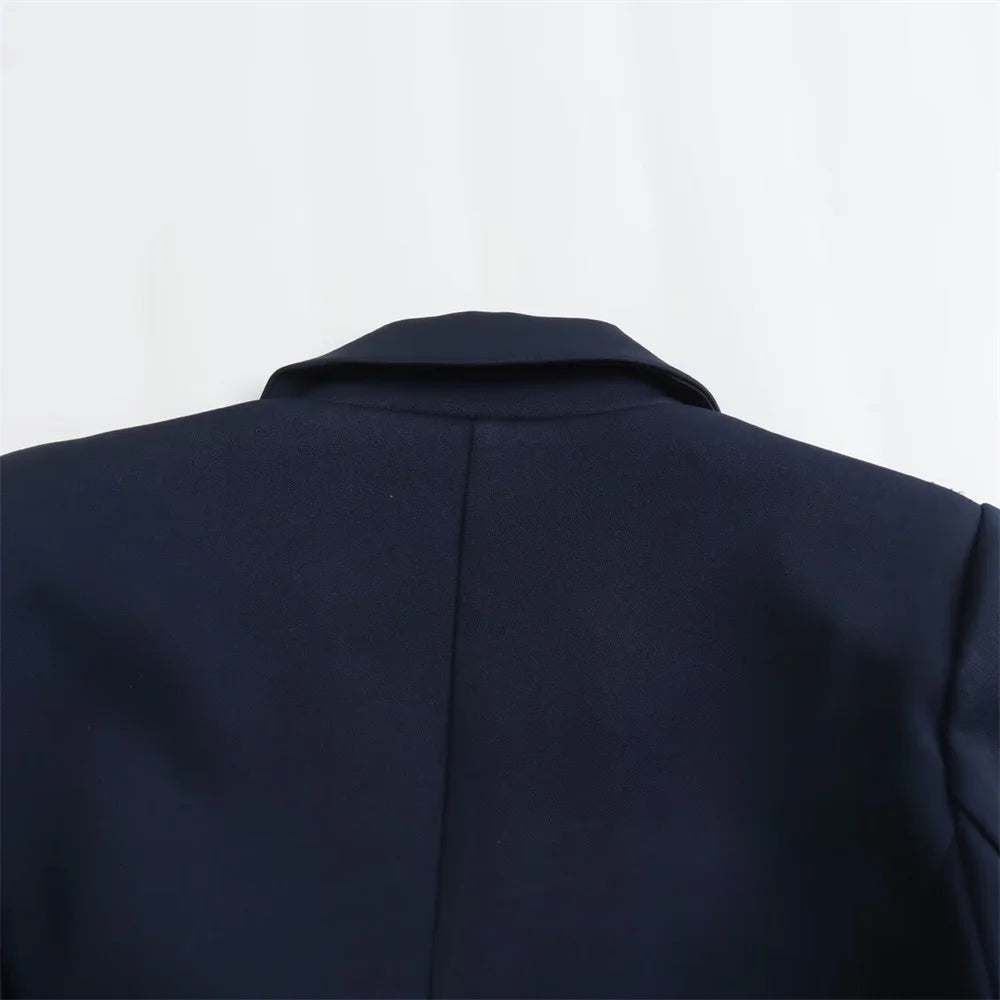 Conjunto Elegante – Blazer Curto com Botões Decorativos e Calça Pantalona