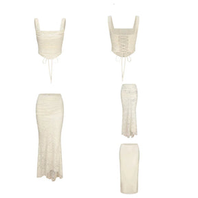 Conjunto Longo Elegante com Sobreposição em Renda Delicada