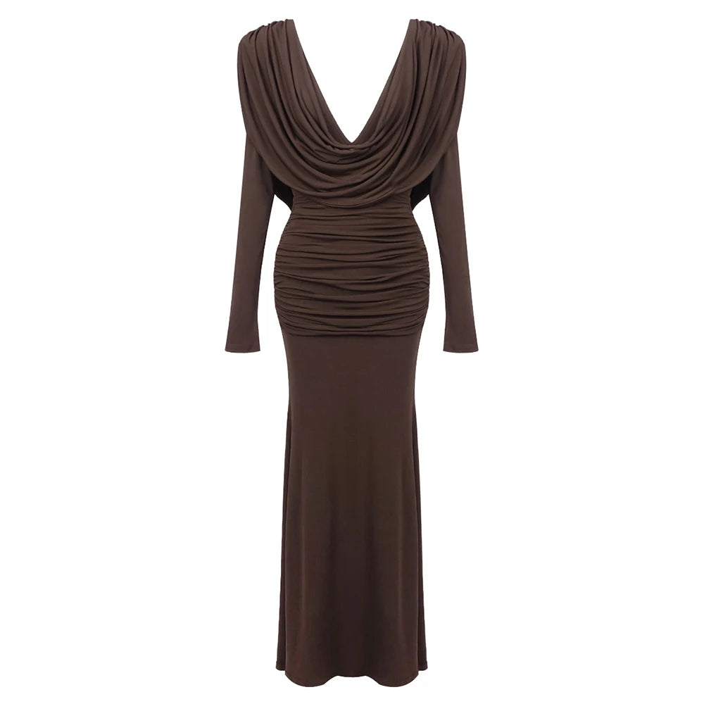 Vestido Longo Marrom com Gola Drapeada e Manga Longa