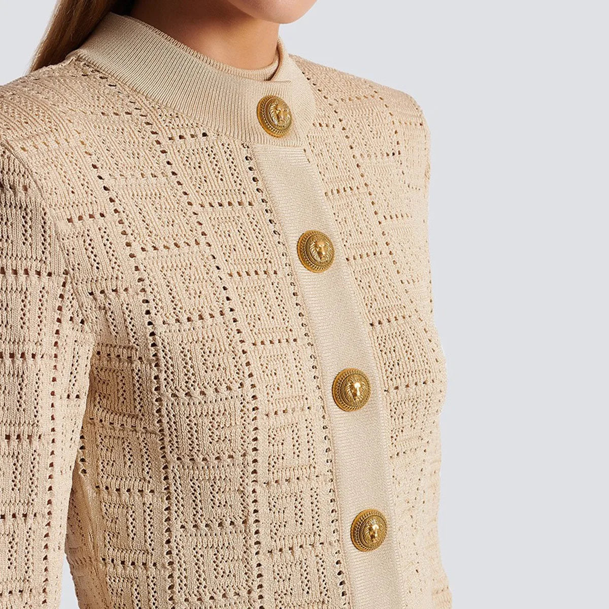 Cardigan Alta costura Com detalhes
