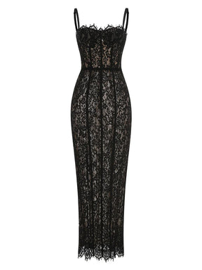 Vestido Longo Escultural com Decote Quadrado e Renda Nobre