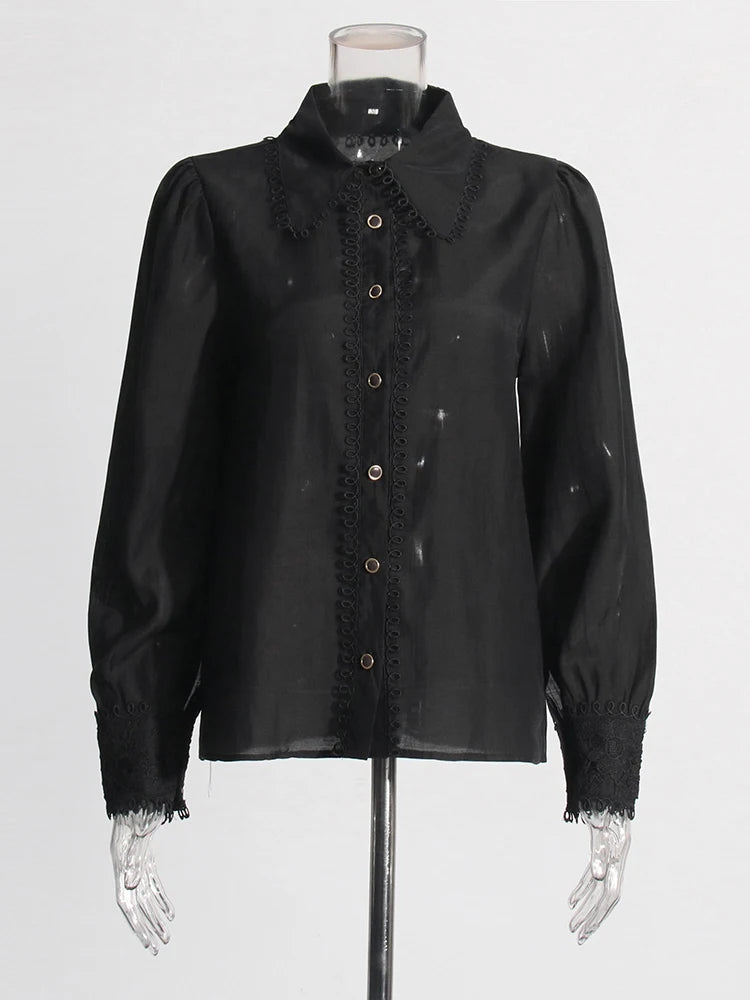 Conjunto Casual com Blusa Patchwork e Saia Mini – Estilo Chic e Atual