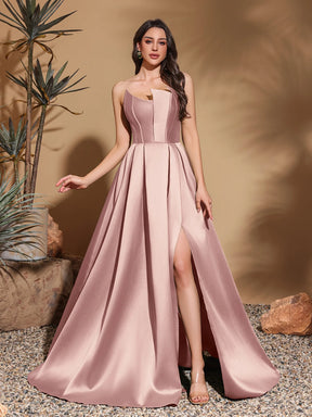 Vestido Elegante com Decote Assimétrico - Elegância e Sofisticação
