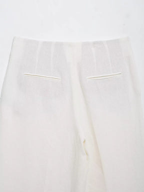 Conjunto de Blazer com Laço e Calça Cintura Alta – Elegância Sofisticada para a Meia-Estação