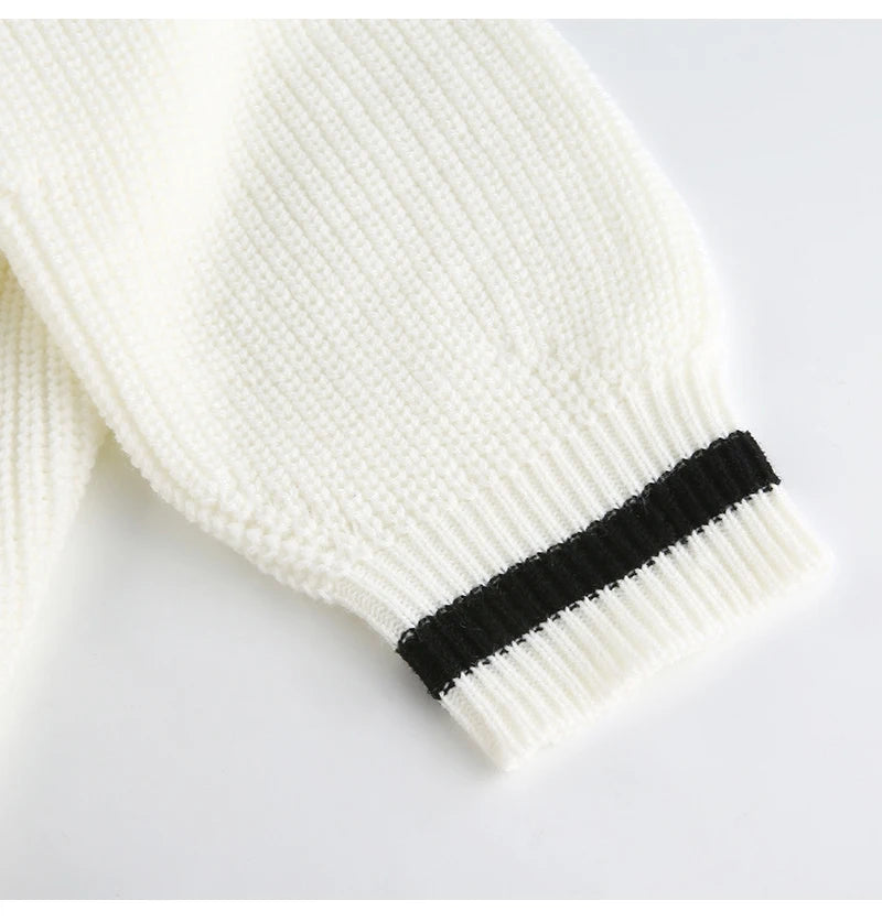 Suéter CHCH Feminino Elegance — Tricot Refinado com Design Atemporal para Looks Sofisticados