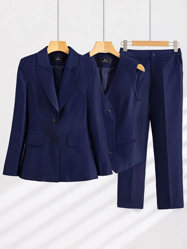 Conjunto Tres Peças Alfaiataria - Colete, Calça e Blazer