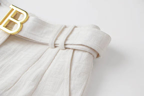 Shorts Alfaiataria com cinto B - Novidade