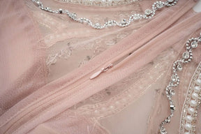 Vestido Longo - Luxo, com Bordado Feito à Mão e Saia em Camadas de Tule