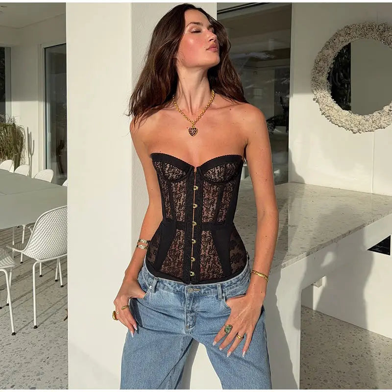 Corset Rendado Tomara que Caia Estruturado e Fecho Frontal
