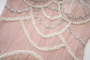 Vestido Longo - Luxo, com Bordado Feito à Mão e Saia em Camadas de Tule