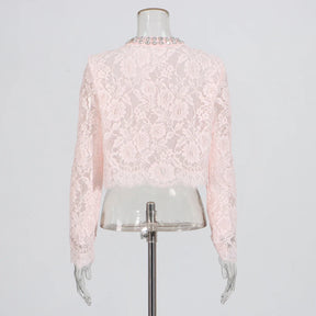 Conjunto Renda com Design Elegante – Blusa Bordada à Mão e Saia em Linha A