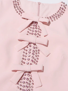 Vestido Elegante – Detalhe de Laço e Brilho Sofisticado