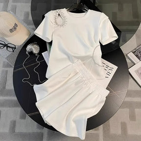 Conjunto casual bordado shorts t shirt