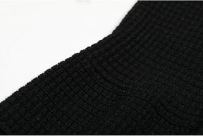 Vestido Bicolor – Decote V, Manga Longa, Slim Fit com Bolsos Bordados