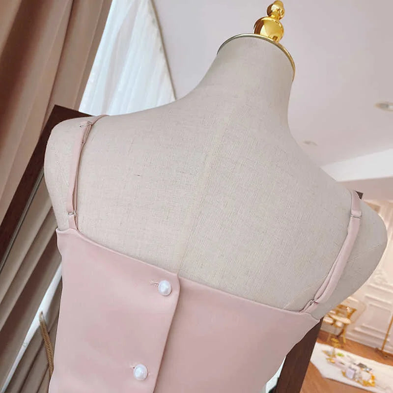 Colete com Laço Grande e Alças Finas - Estilo Sexy e Elegante