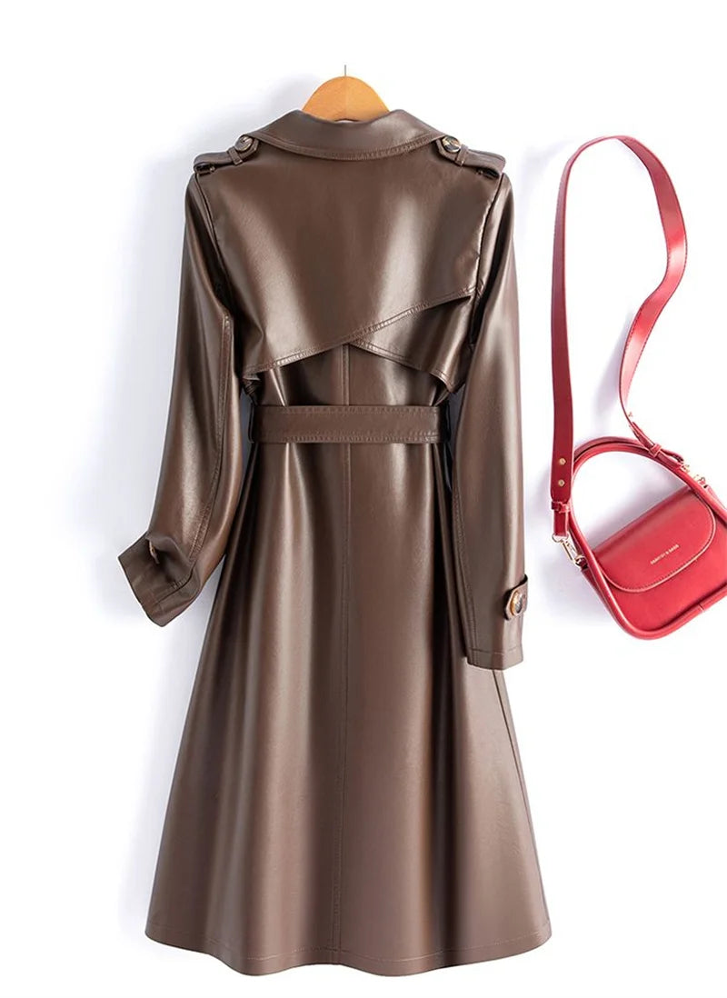 Trench Coat Couro de Cabra(Pelica)– Cintura Marcada e Caimento Sofisticado
