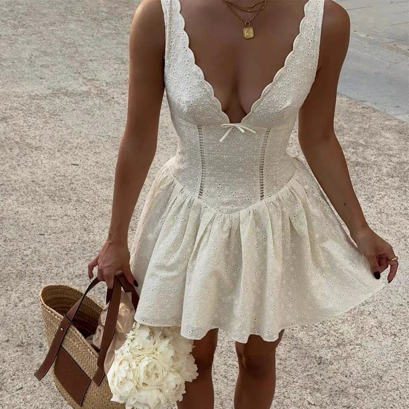 Vestido Prairie Chic – Floral Bordado, Mini, Verão