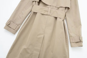 Trench Coat Feminino Slim com Gola e Cinto