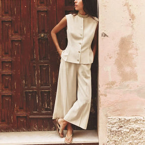 Colete Plissado em Linho Misto - Designer Elegante