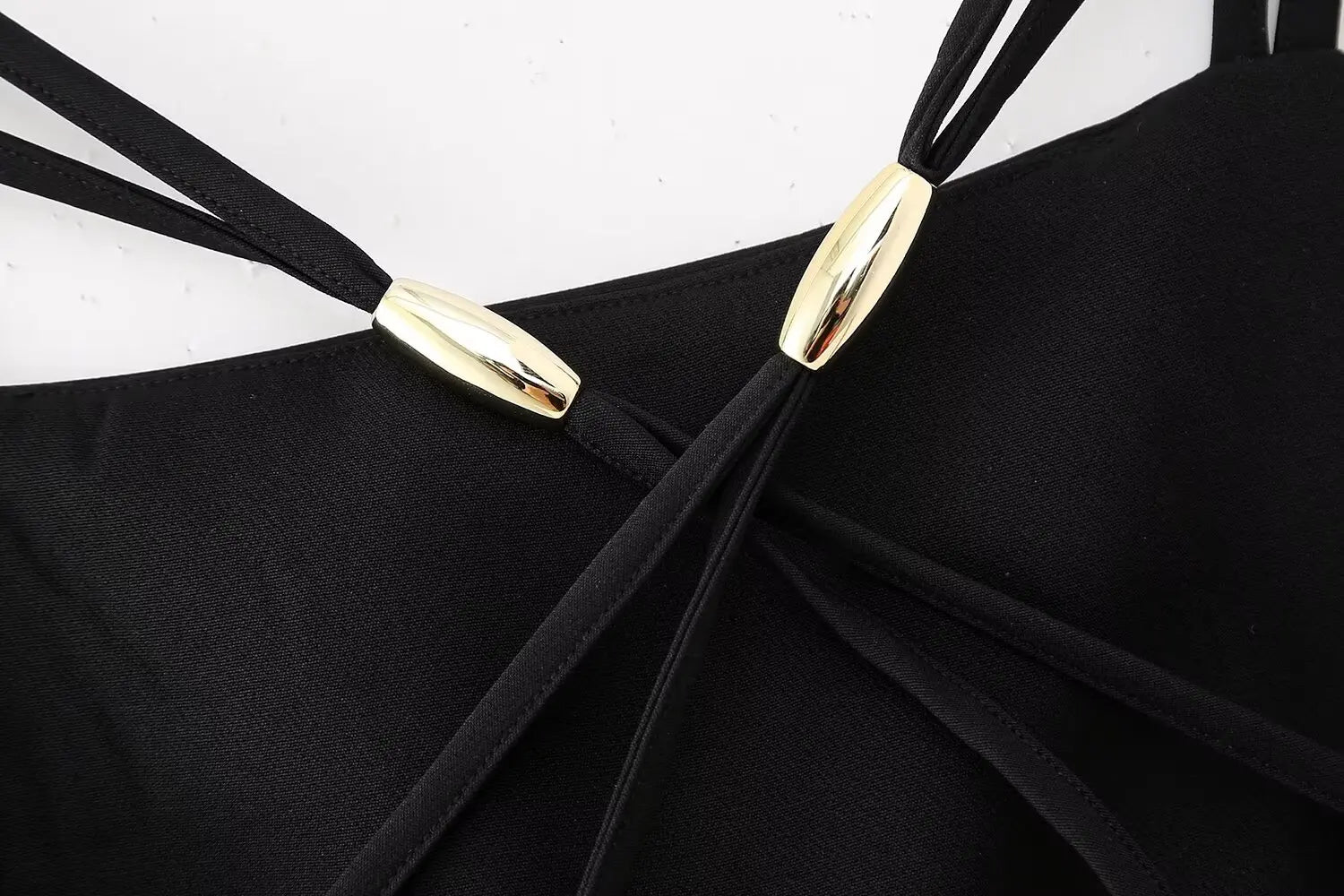 Regata Alcinha Com detalhe nas Costas - Alfaiataria