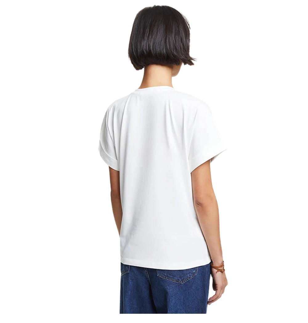 Camiseta CHCH Feminina Clássica em Algodão com Estampa Tipográfica