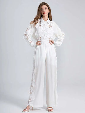 Conjunto bordado delicado - Calça e camisa