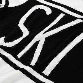 Suéter de Tricô com Gola Alta – Conforto Térmico e Estilo Atemporal