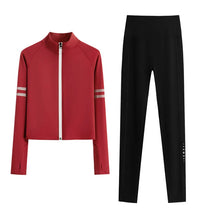 Conjunto 2 Peças – Jaqueta de Manga Longa e Calça Jogger Ajustada