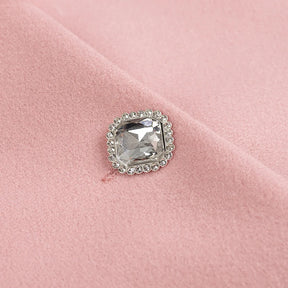 Casaco Longo Clássico: Elegância em Lã e Modelagem Ajustada