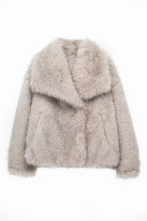 Casaco Longo de Peles Sintéticas – Toque Aveludado e Elegância Atemporal