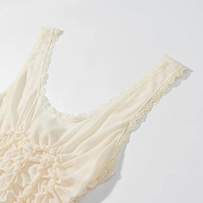 Top Modelo Escultural com Drapeado Delicado e Decote em V – Silhueta Elegante e Ajuste Modelado