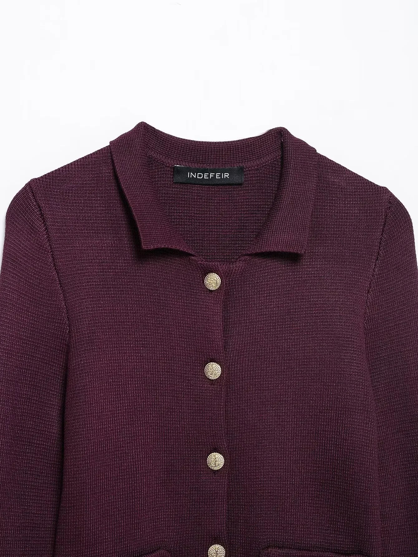 Conjunto Feminino Minimalista em Tricô – Jaqueta + Saia | Look Elegante