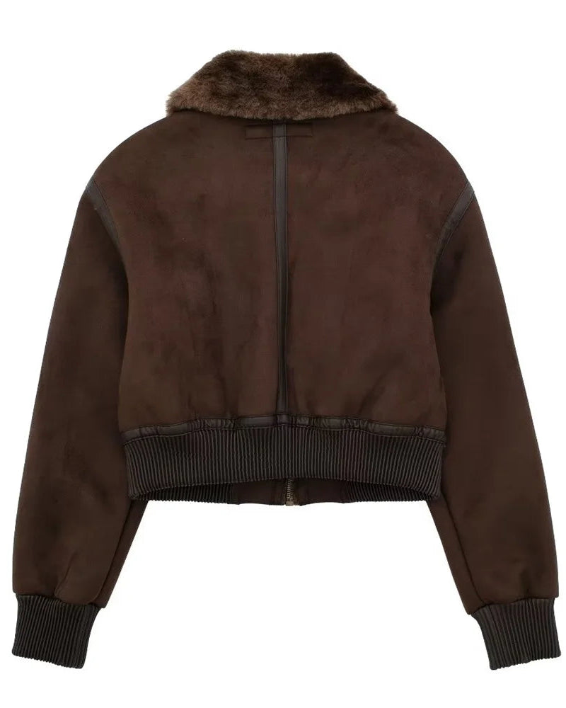 Casaco Marrom com Gola de Pele – Elegância Urbana para o Inverno