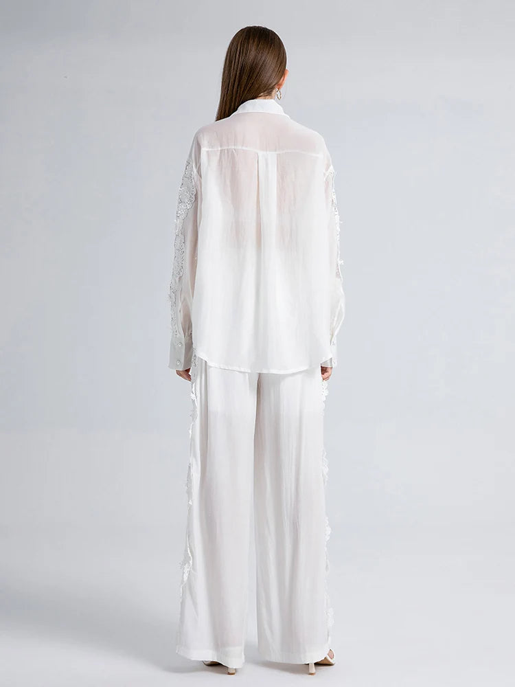 Conjunto bordado delicado - Calça e camisa