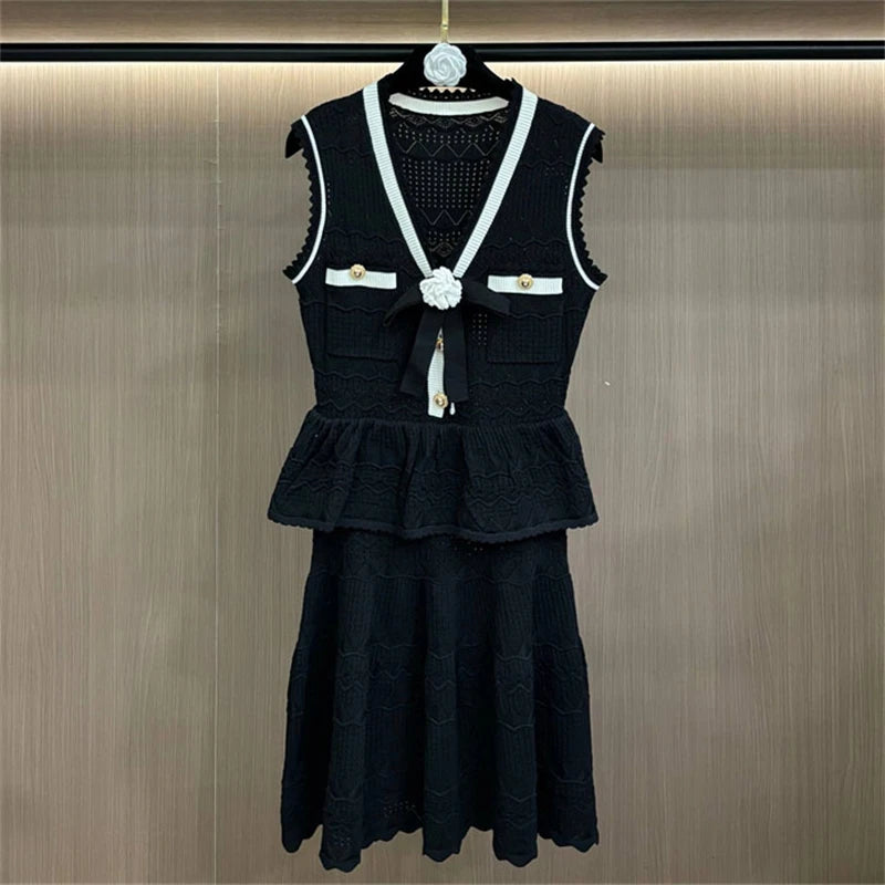Vestido Míni de Alfaiataria Detalhe de Laço