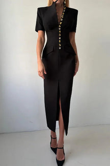 Vestido Midi Alfaiataria com Botões Dourados e Ombreira