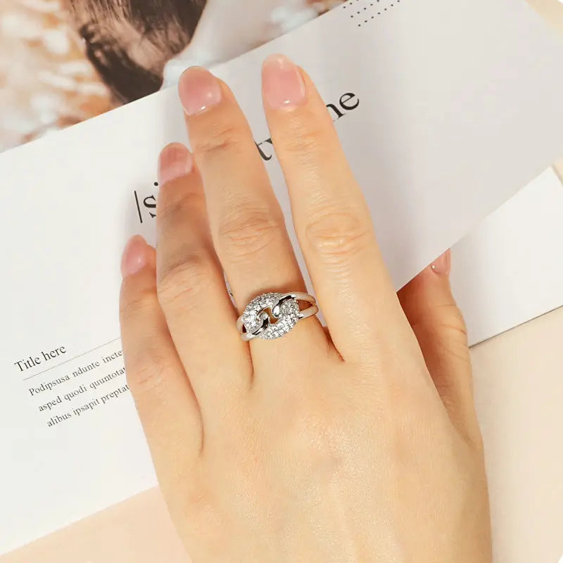 Anel de Luxo – Banhado a Ouro 14k