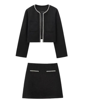 Conjunto Elegante Tweed com Cardigan Bordado em Strass e Saia de Cintura Alta