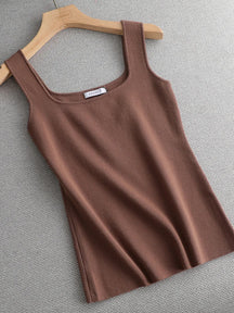 Regata Básica Chic – Estilo Clássico e Sofisticado