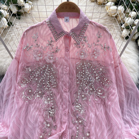 Camisa com Gola Alta, Bordados e Paetês – Elegância com Toque Brilhante